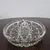 Foto de um(a) Petisqueira cristal lapidado, da categoria de Utensílios de servir. Elegante e sofisticada petisqueira, adequada para ocasiões especiais. Ideal para servir queijos, frutas, azeitonas e outros... Mostrado de uma perspectiva diferente. Vendido no marketplace Trésors.