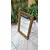 Foto de um(a) Espelho vintage, com moldura em madeira, da categoria de Espelhos. Linda peça em perfeito estado, sem riscos, moldura em madeira com douração. Mostrado de uma perspectiva diferente. Vendido no marketplace Trésors.