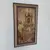 Foto de um(a) Quadro com relógio, da categoria de Pinturas. Belíssimo quadro em alto relevo com relógio (funcionando). Medidas: altura 96 cm x largura 57 cm. Mostrado de uma perspectiva diferente. Vendido no marketplace Trésors.