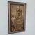 Foto de um(a) Quadro com relógio, da categoria de Pinturas. Belíssimo quadro em alto relevo com relógio (funcionando). Medidas: altura 96 cm x largura 57 cm. Mostrado de uma perspectiva diferente. Vendido no marketplace Trésors.