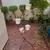 Foto de um(a) Floreira em ferro, da categoria de Móveis para jardim. Antiga floreira de canto em ferro com 5 suportes. Acompanha 4 vasos de porcelana e 1 vaso de cerâmica (perfeito para montar... Mostrado de uma perspectiva diferente. Vendido no marketplace Trésors.