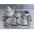 Foto de um(a) Bandeja retangular prata 90, da categoria de Bandejas. Bandeja retangular em metal espessurado a Prata 90. Ornamentos laterais e bordas decoradas. Este exemplar foi produzido pela... Mostrado de uma perspectiva diferente. Vendido no marketplace Trésors.