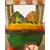 Foto de um(a) Pequena caixa porta comprimido formato carrinho de feira, da categoria de Porta-Jóias. Porta comprimido carrinho de feira Mede: 7,5 x 3,5cm. Mostrado de uma perspectiva diferente. Vendido no marketplace Trésors.