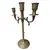 Foto de um(a) Antigo Castiçal Candelabro 3 Velas em Bronze Maciço, da categoria de Castiçais. Candelabro vintage de 3 braços em bronze maciço, uma peça autêntica com a beleza da passagem do tempo visível na sua pátina... Mostrado de uma perspectiva diferente. Vendido no marketplace Trésors.