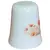 Foto de um(a) Dedal de Coleção em Porcelana - Estampa Ratinha de Saia e Buquê de Flores, da categoria de Outros colecionáveis. Este delicado dedal colecionável em porcelana branca apresenta uma temática romântica e bucólica. Com um acabamento... Mostrado de uma perspectiva diferente. Vendido no marketplace Trésors.