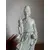 Foto de um(a) Antiga Escultura Porcelana Chinesa Sábio Blanc De Chine, da categoria de Escultura. ~ Blanc de Chine ~Antiga escultura chinesa representando sábio oriental. Porcelana branca vitrificada de ótima qualidade,... Mostrado de uma perspectiva diferente. Vendido no marketplace Trésors.