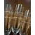 Foto de um(a) Antigo Conjunto com 05 Taças Para Champanhe Em Cristal Tcheco, da categoria de Jogos de taças e copos. Antigo e fino conjunto com cinco (05) taças flores para champanhe. Cristal tcheco de excelente qualidade, com lindo brilho... Mostrado de uma perspectiva diferente. Vendido no marketplace Trésors.
