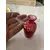 Foto de um(a) Antigo Perfumeiro De Coleção Em Vidro Veneziano Vermelho, da categoria de Garrafas, potes e jarros. Antigo perfumeiro de coleção em vidro veneziano pintado à mão. Uma beleza do início do século XX.Altura 9cm. Mostrado de uma perspectiva diferente. Vendido no marketplace Trésors.