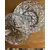 Foto de um(a) Antiga Caixa Decorativa Bomboniere Baleiro Cristal Tcheco, da categoria de Garrafas, potes e jarros. Antiga e grande caixa decorativa ou Bomboniere em cristal Tcheco, lapidado à mão. O pegador em forma de torre é muito... Mostrado de uma perspectiva diferente. Vendido no marketplace Trésors.