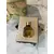 Foto de um(a) Antigos Perfumeiros Coleção De Perfume Francês Original, da categoria de Perfumeiros. Antiga e rara coleção com 7 frascos de perfumes franceses, alguns com resquício do perfume original. Muito colecionável. O... Mostrado de uma perspectiva diferente. Vendido no marketplace Trésors.