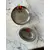 Foto de um(a) Antigo Par De Bowls Porta Confeitos Em Prata E Murano Italy, da categoria de Travessas e tigelas. Made in Italy. Antigo e lindo par de bowls/porta confeitos em metal espessurado a prata, com decoração de cerejas em Murano... Mostrado de uma perspectiva diferente. Vendido no marketplace Trésors.