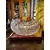 Foto de um(a) Antigo Vaso Centro De Mesa Jardineira Navete Cristal Tcheco, da categoria de Cachepot. Antigo centro de mesa modelo navete em cristal tcheco com riquíssima lapidação manual. Peça muito versátil e decorativa,... Mostrado de uma perspectiva diferente. Vendido no marketplace Trésors.