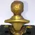 Foto de um(a) Antiga Escultura Busto Do Louis Pasteur Em Bronze Francês, da categoria de Escultura. Antigo busto do cientista Louis Pasteur, em bronze francês com base em mármore. Peça assinada pelo artista. Meados do século... Mostrado de uma perspectiva diferente. Vendido no marketplace Trésors.