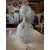 Foto de um(a) Antiga Garrafa Decorativa Nariz De Palhaço Murano Opalina, da categoria de Garrafas. Italy Glass. Antiga e super diferente garrafa decorativa em Murano artístico meio leitoso. Em contato com a luz ela fica com... Mostrado de uma perspectiva diferente. Vendido no marketplace Trésors.