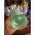 Foto de um(a) Antigo Raro Vaso Art Deco Vidro Satiné Uralina Uranium Glass, da categoria de Vasos. ~ Uranium Glass ~Peças que contém óxido de urânio em sua composição ficam com um lindo tom de verde fluorescente quando... Mostrado de uma perspectiva diferente. Vendido no marketplace Trésors.