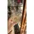 Foto de um(a) Antiga Taça Cálice Copo Tulipa Vidro Veneziano Art Nouveau, da categoria de Copos e taças. Antiga e fina taça em vidro artístico veneziano, pintada à mão. peça única. Altura 15cm. Mostrado de uma perspectiva diferente. Vendido no marketplace Trésors.