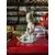 Foto de um(a) Antiga Escultura Menina Com Cachorro Porcelana Espanhola Nao, da categoria de Escultura. Delicada escultura em porcelana espanhola. Bastante riqueza de detalhes. Em perfeito estado. Altura 14cm Largura 11cm. Mostrado de uma perspectiva diferente. Vendido no marketplace Trésors.