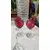 Foto de um(a) Antigo Conjunto Quatro Taças Copos Cristal Francês Vermelho, da categoria de Copos e taças. Antigo e preciso conjunto com quatro taças em cristal francês doublé vermelho rubi. Lapidação chique, discreta e muito... Mostrado de uma perspectiva diferente. Vendido no marketplace Trésors.