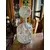 Foto de um(a) Antiga Garrafa Decorativa Nariz De Palhaço Murano Opalina, da categoria de Garrafas. Italy Glass. Antiga e super diferente garrafa decorativa em Murano artístico meio leitoso. Em contato com a luz ela fica com... Mostrado de uma perspectiva diferente. Vendido no marketplace Trésors.