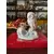 Foto de um(a) Antiga Escultura Coruja E Gato Sabedoria Porcelana Alemã, da categoria de Modelos e estatuetas. Gracioso bloco escultórico com linda cena representando coruja e gato. Porcelana alemã em tons terrosos, peça de excelente... Mostrado de uma perspectiva diferente. Vendido no marketplace Trésors.