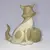 Foto de um(a) Antiga Escultura Bibelô Gato Porcelana Espanhola Miquel Requena, da categoria de Escultura. Miquel Requena. Antiga e delicada escultura, bibelô de gatinho brincando com lã, feita à mão, em porcelana artística... Mostrado de uma perspectiva diferente. Vendido no marketplace Trésors.