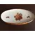 Foto de um(a) Antigo Centro De Mesa Prato Em Porcelana Real Com Frutas, da categoria de Travessas e tigelas. Porcelana antiga, borda dourada trabalhada com ouro. Em perfeito estado. Altura: 4cmComprimento: 27cmProfundidade: 15cm. Mostrado de uma perspectiva diferente. Vendido no marketplace Trésors.