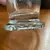 Foto de um(a) Antigo Vaso Jarro Art Deco Cristal Francês Lapidado À Mão, da categoria de Vasos. Antigo e fino vaso em cristal francês lapidado à mão. Cristal de ótima qualidade, lindo brilho natural e lapidação com muita... Mostrado de uma perspectiva diferente. Vendido no marketplace Trésors.