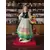 Foto de um(a) Antiga Escultura Feminina Camponesa Porcelana Italiana Lenci, da categoria de Escultura. ~ Made in Italy ~Antiga e grande escultura artística em porcelana italiana. Figura de camponesa com cesta e frutas. A peça é... Mostrado de uma perspectiva diferente. Vendido no marketplace Trésors.