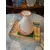 Foto de um(a) Antigo Vaso Jarro Art Deco Murano Italiano Leitoso Laranja, da categoria de Vasos. ~ Italy Glass ~Belíssimo vaso artístico em Murano branco leitoso com rajados em tons de laranja e vermelho. O bocal tem uma... Mostrado de uma perspectiva diferente. Vendido no marketplace Trésors.
