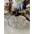 Foto de um(a) Antiga Caixa Decorativa Porta Joias Cristal E Pétit Bronze, da categoria de Porta-Jóias. Antiga caixa decorativa ou porta joias em cristal francês, pegador com figura em pétit bronze francês. Peça super diferente... Mostrado de uma perspectiva diferente. Vendido no marketplace Trésors.