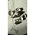 Foto de um(a) Antiga Coleção De Caixinhas Porta Comprimidos Porcelana, da categoria de Cestos e Caixas. Antigas e lindas caixinhas decorativas ou porta comprimidos em porcelana europeia. Medidas entre 5 e 6cm cada. Mostrado de uma perspectiva diferente. Vendido no marketplace Trésors.