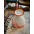 Foto de um(a) Antigo Vaso Jarro Art Deco Murano Italiano Leitoso Laranja, da categoria de Vasos. ~ Italy Glass ~Belíssimo vaso artístico em Murano branco leitoso com rajados em tons de laranja e vermelho. O bocal tem uma... Mostrado de uma perspectiva diferente. Vendido no marketplace Trésors.
