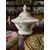 Foto de um(a) Antigo Potiche Caixa Decorativa Bomboniere Porcelana Bavaria, da categoria de Garrafas, potes e jarros. ~ Bavaria Germany ~Antiga e finíssima caixa decorativa ou potiche, bomboniere em porcelana artística alemã. Linda decoração... Mostrado de uma perspectiva diferente. Vendido no marketplace Trésors.