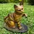 Foto de um(a) Antiga Grande Escultura De Gato Terracota Austríaca Assinada, da categoria de Escultura. Antiga e grande escultura artística, feita à mão em terracota Austríaca, peça muito expressiva, com bastante riqueza de... Mostrado de uma perspectiva diferente. Vendido no marketplace Trésors.