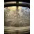 Foto de um(a) Antiga Grande Bandeja Tabuleiro Trabalhado Em Prata Eberle, da categoria de Bandejas. ~ Eberle Silverplated ~ Antiga e grande bandeja decorativa em prata Eberle com linda decoração cinzelada no centro. Trabalho... Mostrado de uma perspectiva diferente. Vendido no marketplace Trésors.