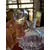 Foto de um(a) Antiga Garrafa Licoreira Jarra Em Cristal Francês Baccarat, da categoria de Garrafas. ~ Baccarat ~Antiga e majestosa garrafa licoreira em cristal francês ricamente lapidada à mão. A lapidação manual é um... Mostrado de uma perspectiva diferente. Vendido no marketplace Trésors.