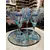Foto de um(a) Antigo Conjunto Quatro Taças Martini Cristal Villeroy Boch, da categoria de Taças. Belíssimo conjunto com quatro grandes taças para Martini em cristal alemão, da Cristallerie Villeroy & Boch. Modelo Acqua... Mostrado de uma perspectiva diferente. Vendido no marketplace Trésors.