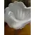 Foto de um(a) Italy Glass Antigo Vaso Jarro Murano Branco Leitoso Art Deco, da categoria de Vasos. ~ Italy Glass ~ Murano branco é muito chique! Belíssimo e imponente vaso artístico em Murano branco leitoso, incrível... Mostrado de uma perspectiva diferente. Vendido no marketplace Trésors.