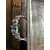 Foto de um(a) Antiga Grande Bandeja Trabalhada Em Prata Eberle, da categoria de Bandejas. ~ Eberle Silverplate ~ Antiga e grande bandeja em prata Eberle com alças trabalhadas no formato de flores em relevo, e... Mostrado de uma perspectiva diferente. Vendido no marketplace Trésors.
