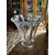 Foto de um(a) Antigo Grande Vaso Medici Centro De Mesa Cristal Bohemia, da categoria de Vasos. ~ Crystalite Bohemia ~ Antigo e grande vaso em cristal Tcheco, modelo Medici. Peça muito chique e decorativa. Marca da... Mostrado de uma perspectiva diferente. Vendido no marketplace Trésors.