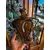 Foto de um(a) Antiga Garrafa Decorativa Em Murano Italiano Década De 1960, da categoria de Garrafas. ~ Italy Glass ~Antiga e linda garrafa decorativa em Murano artístico. Feita à mão. Original da década de 1960/70. Medidas... Mostrado de uma perspectiva diferente. Vendido no marketplace Trésors.