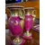 Foto de um(a) Antigo Par Vasos Porcelana França Vieux Paris Louis Philippe, da categoria de Vasos. ~ Louis Philippe ~Antigo e clássico par de vasos com alças estilo ânfora em porcelana artística francesa Vieux Paris. Linda... Mostrado de uma perspectiva diferente. Vendido no marketplace Trésors.