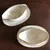 Foto de um(a) Antigo Par De Finas Molheiras Porcelana Branca Alemã Kpm, da categoria de Outros utensílios para servir. KPM, Krister Germany. Par de antigas molheiras em fina porcelana alemã KPM, acabamento com filetes de ouro. Meados do século... Mostrado de uma perspectiva diferente. Vendido no marketplace Trésors.