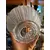 Foto de um(a) Antigo Bowl Centro Mesa Fruteira Saladeira Cristal Satiné, da categoria de Travessas e tigelas. Antigo e grande centro de mesa em cristal francês lapidado com detalhes em satiné. Peça muito fina e elegante, além de ser... Mostrado de uma perspectiva diferente. Vendido no marketplace Trésors.
