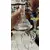 Foto de um(a) Antiga Elegante Bomboniere Baleiro Potiche Cristal Baccarat, da categoria de Garrafas, potes e jarros. Antiga e finíssima bomboniere em cristal Baccarat, ricamente lapidada à mão. Peça imponente, bastante versátil, para servir... Mostrado de uma perspectiva diferente. Vendido no marketplace Trésors.