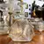 Foto de um(a) Antiga Garrafa Licoreira Art Deco Cristal Tcheco Karl Palda, da categoria de Garrafas. Karl Palda. Antiga e especial garrafa em cristal tcheco facetado, toda lapidada à mão. Delicada lapidação com flores.... Mostrado de uma perspectiva diferente. Vendido no marketplace Trésors.