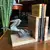 Foto de um(a) Antiga Escultura Cavalo Cerra Livros Art Deco Pétit Bronze, da categoria de Escultura. Antigo e lindo cerra livros com figuras de cavalos em pétit bronze francês, base em alabastro e ônix. Extremamente... Mostrado de uma perspectiva diferente. Vendido no marketplace Trésors.