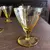 Foto de um(a) Antigo Conjunto Com 6 Cálices Venezianos Cristal Amarelo, da categoria de Taças. Conjunto com 6 cálices venezianos em delicado cristal soufflé gomado, no tom amarelo. Impecáveis. Altura 8,5cm. Mostrado de uma perspectiva diferente. Vendido no marketplace Trésors.