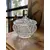 Foto de um(a) Antiga Caixa Porta Joias Bomboniere Cristal Tcheco Lapidado, da categoria de Garrafas, potes e jarros. Antiga e especial caixa decorativa em cristal Tcheco, com primorosa lapidação manual.Seja como porta joias, bomboniere ou... Mostrado de uma perspectiva diferente. Vendido no marketplace Trésors.