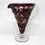 Foto de um(a) Antiga Jarra Em Cristal Baccarat Cor Vermelho Rubi Lapidado, da categoria de Jarros. Antiga jarra em cristal Baccarat na cor vermelho rubi, ricamente lapidado à mão, como uma jóia.Medidas 24x22cm. Mostrado de uma perspectiva diferente. Vendido no marketplace Trésors.